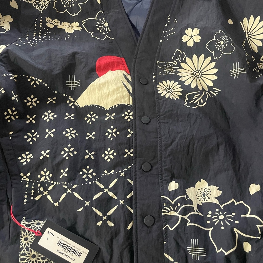 Kith Columbia NSE Reversible Nocturnal Montsuki Jacket size Large In hand - Picture 7 of 15